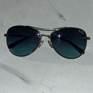 Stylish Silver Aviator Sunglasses